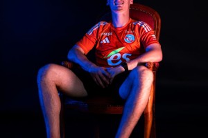 官方：斯特拉斯堡免签前布里斯托尔城门将门将巴吉